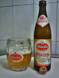 Villacher Marzen Cerveja Da Vereinigte Karntner Brauereien Cerveja Cervejas Especiais Cervejas Artesanais
