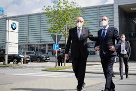 Welcome to the federal ministry for economic affairs and energy. Bavarian Minister Of Economic Affairs Hubert Aiwanger And Bmw Group Board Of Management Member Dr Andreas Wendt Learned About Development Of Alternative Co2 Free Drive Technologies At The Hydrogen Technology Day Held Today