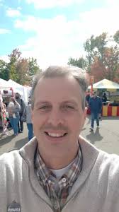 #Tecumseh #AppleUmpkin Festival is great! #Michigan, get out, enjoy fall  and then #VOTE!