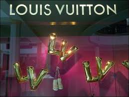 Find shopping hours, get feedback through users ratings and reviews. Louis Vuitton Revisited Fixtures Close Up