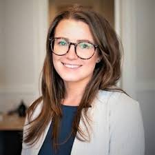 Nicole Milam's Instagram, Twitter & Facebook