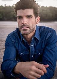 Jack Noble's Instagram, Twitter & Facebook