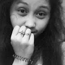 Janine Labrado's Instagram, Twitter & Facebook