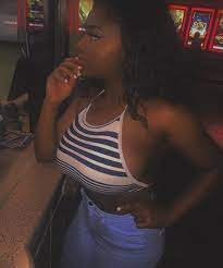 Summerella Porn Pic - EPORNER