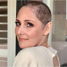 While depression, anxiety, and stress can impact your hair growth, the same goes for hair loss' impact on your mental health. Ricki Lake Opens Up About Her Struggles With Hair Loss And Depression Y All Know What