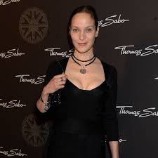 Februar 1960 (61 jahre alt). Jeanette Hain Starportrat News Bilder Gala De