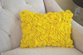 Coppia cuscini 50x50 alti 12 cm in memory foam da letto o arredo divano sofa. Cuscino Fai Da Te Scopri Come Farne Uno Meraviglioso
