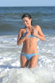 Katie lee is an american tv food critic, cookbook author, and writer. Katie Lee In Bikini 10 Gotceleb