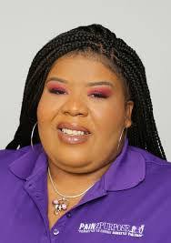 Shonda Roberts's Instagram, Twitter & Facebook