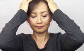 Massaging your scalp with a purpose of hair growth requires applying pressure on the scalp using fingers. How To Massage Scalp To Promote Hair Growth Easy Life Hacks