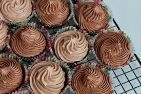 Les Cupcakes Au Chocolat Sans Gluten Recette Chocolat Sans Gluten Cupcake Chocolat Cupcakes Au Cholocat