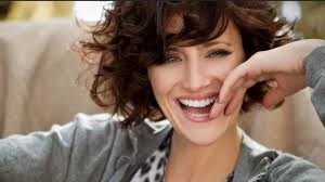 La increíble transformación de Mónica Antonopulos para una producción de  fotos: "La mujer en tiempos de mujer"