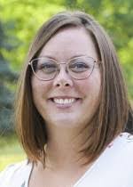 Rachelle Hunt's Instagram, Twitter & Facebook