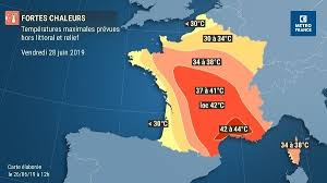 A cidade de la rochelle é rica em atividades. La Rochelle Le Niveau 3 Alerte Canicule A Ete Declenche Avec 39 C A L Ombre Actu La Rochelle