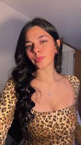 Alyssa Dodge's Instagram, Twitter & Facebook