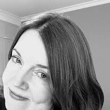 Amazon.com.au: Alice Castle: books, biography, latest update