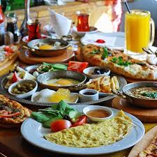 أفضل الأماكن للأكل في جده تجربة الطعام العائلية