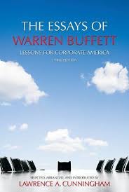 9 Books Billionaire Warren Buffett Thinks Everyone Should Read Investing Books Warren Buffett Economics Books