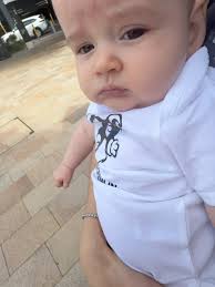 Landed just in time for Christmas with my family 🥹🥰🎄 my heart is full  🤍, Happy holidays, love you all 🤍