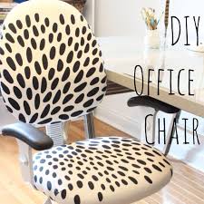 Diy Reupholstered Office Chair Simple Stylings Office Chair Diy Diy Office Office Chair Makeover