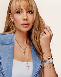 Olivia Atwood x I saw