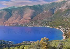 Δυστυχώς, οι φλόγες τελικά πέρασαν το δρόμο (κεντρική φωτό) και στις 21:00 το βράδυ, άρχισαν να κατευθύνονται προς το λόφο που μπορεί να τις. H Idanikh Monohmerh Ekdromh Porto Germeno Ki8airwnas Views Of Greece