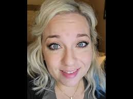 XX Revolution Gold Crush 1 palette look