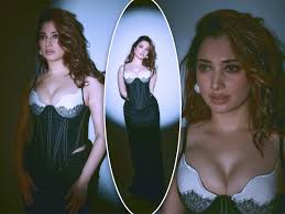 Tamannaah Bhatia Looks Like a Chand in Black Bustier Corset And Skirt - See  PICS