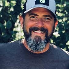 Mark Crouch (@CrouchingMark)