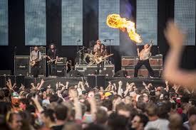 The black cross is a festival with a bizarre mix of motocross, music, stunts, theater, humor and a lot. The Biggest Festival Of Holland De Zwarte Cross Part One Steemit