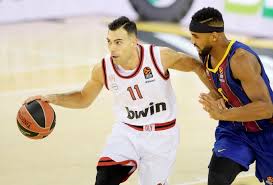 Σε ακρόπολη, φάληρο και ν. Mpartselona Olympiakos 88 96 Sdna
