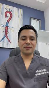 Dr Guillermo López Angiologo