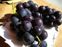 pin by chen wan ying on 南投小旅行 fruit food grapes