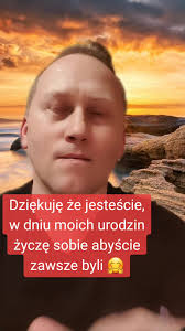 Urodziny Mirosława: Tort i Życzenia dla Przyjaciół