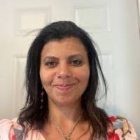 Amera Rabah's Instagram, Twitter & Facebook