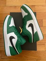 Nike Air Jordan 1 Low Pine Green Black White Air Jordan 1 Low Pine Green In 2020 Nike Air Shoes Fresh Shoes Sneaker Closet
