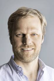 Discover more posts about malte. Dr Malte Dous Zieht Neuen Docmorris Marktplatz Auf