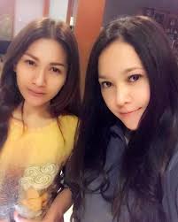 Namun jauh sebelum itu, dirinya telah lebih dulu makan. Kompak Bikin Lagu 10 Momen Persahabatan Maia Estianty Tata Janeeta