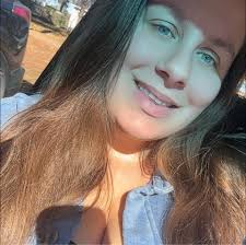 Are there private docks in Deltaville available for rent for a 29' sailboat  with a 5' draft?