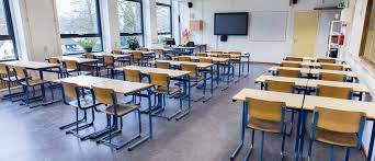 Er zijn steeds meer signalen dat kinderen het mentaal moeilijk hebben met de. Kidsrights Helps Re Opening Secondary Schools In The Netherlands Kidsrights Foundation