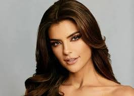 Doan Dang's Instagram, Twitter & Facebook