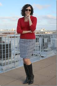 Black And White Houndstooth Skirt Outfit Black White And Boots Loop Looks Houndstooth Skirt Outfit Houndstooth Pencil Skirt Stylish Work Outfits