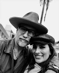 Happy Turkey Day 🦃 from the Swings ! I'm Beyond Grateful for my Friends,  Family, & my Wife Molly 🥂✨ • • • • • • • • 📸 @jasonryanphoto