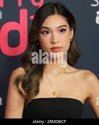 Kat Bruno's Instagram, Twitter & Facebook