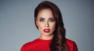 Jun 22, 2021 · при этом ляйсан не стала уточнять, что именно сделала для воли. Lyajsan Utyasheva Rasskazala Chem Kormit Detej I Muzha