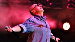 Indio solari hatte einige unterschiedliche frisuren in letzter zeit. De Que Cuadro Es El Indio Solari Descubrilo Aca Infocielo