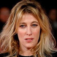 Ennél az öt érzékeny epizódnál az élet nagy kérdéseit tárgyalja rohmer stílusban, bergani mélységgel. Valeria Bruni Tedeschi Net Worth Age Height Weight Measurements Bio