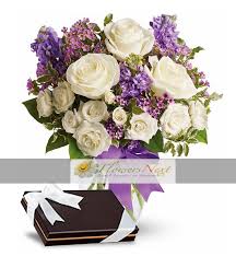 Send Congratulations Flowers To Make Them Feel Happy Congratulationsflowers Sendflowersonline Anniversary Flowers Flower Delivery Birthday Flower Delivery