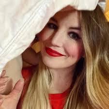 Sarah Acree's Instagram, Twitter & Facebook