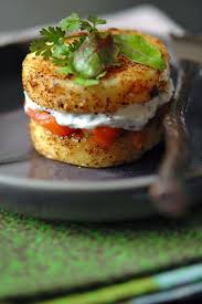 Polenta Panee A La Graine De Moutarde Comme Un Hamburger B Comme Bon Recettes De Cuisine Cuisine Vegetarienne Recette De Plat